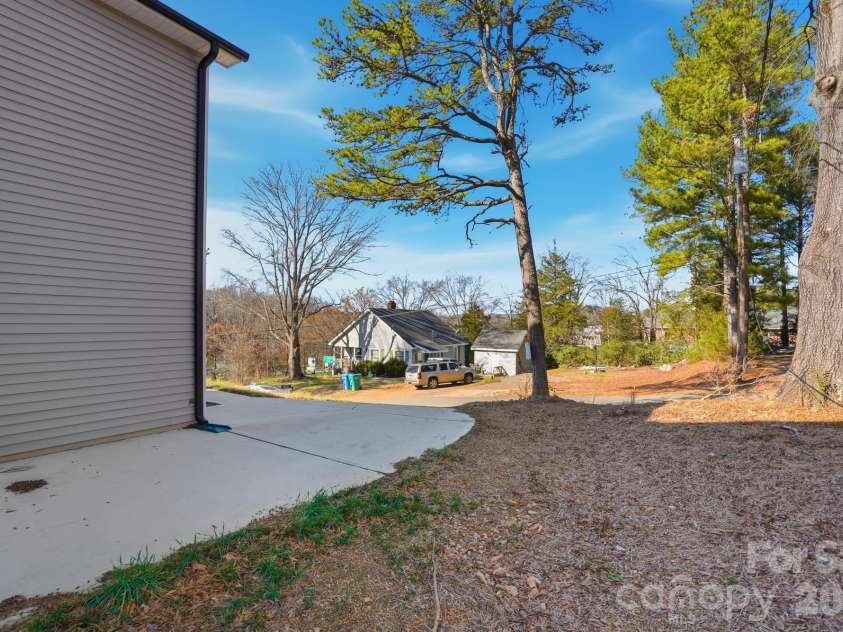100 Boyette Drive, Albemarle, NC 28001.  MLS# CAR4333625, YatesRealty ID 11145. 