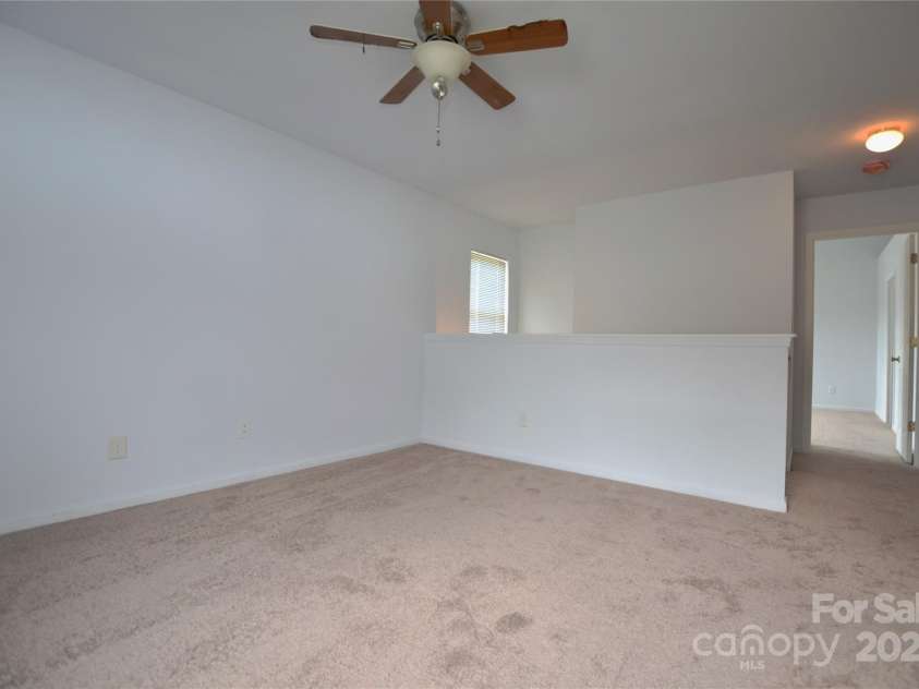 14608 Arlandes Drive, Charlotte, NC 28278.  MLS# CAR4246010, YatesRealty ID 11145. 