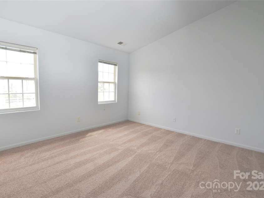 14608 Arlandes Drive, Charlotte, NC 28278.  MLS# CAR4246010, YatesRealty ID 11145. 