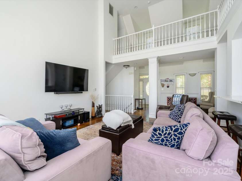 125 Mariner Pointe Lane, Mooresville, NC 28117.  MLS# CAR4252558, YatesRealty ID 11147. 