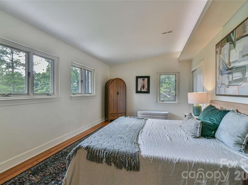 351 Windsor Road, Asheville, NC 28804.  MLS# CAR4389597, YatesRealty ID 11147. 