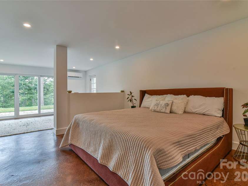 351 Windsor Road, Asheville, NC 28804.  MLS# CAR4389597, YatesRealty ID 11147. 