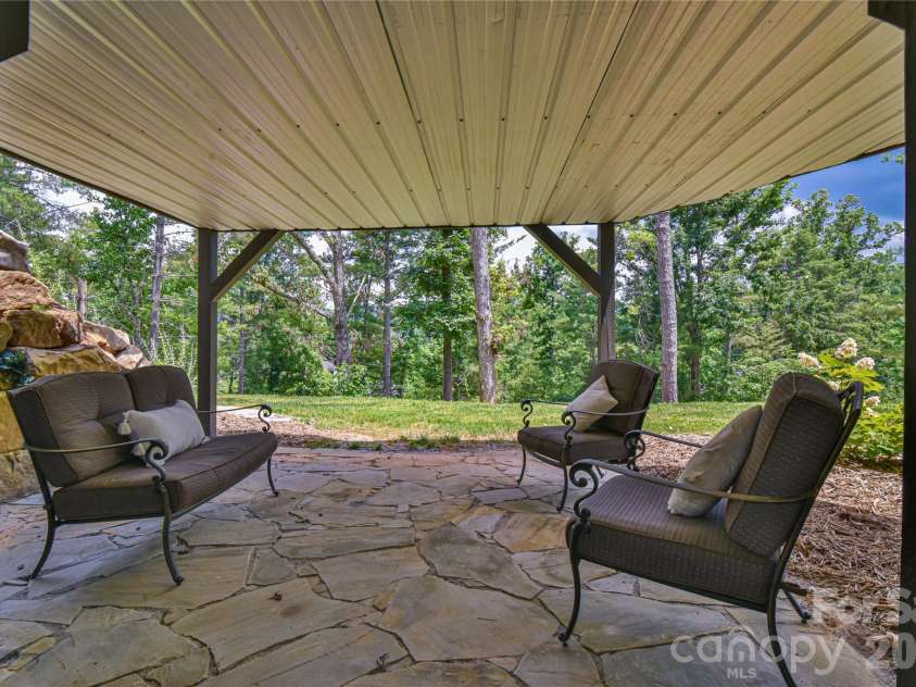351 Windsor Road, Asheville, NC 28804.  MLS# CAR4389597, YatesRealty ID 11147. 