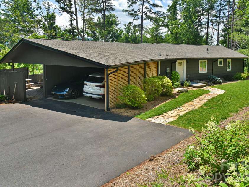 351 Windsor Road, Asheville, NC 28804.  MLS# CAR4389597, YatesRealty ID 11147. 