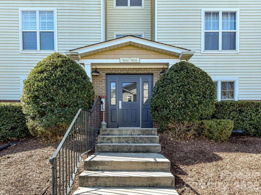 9145 Mcdowell Creek Court, Cornelius, NC 28031.  MLS# CAR4336946, YatesRealty ID 11148. Building Interior entry!