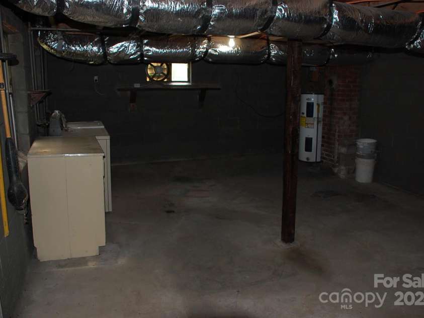 203 West Drive, Albemarle, NC 28001.  MLS# CAR4164195, YatesRealty ID 11149. 