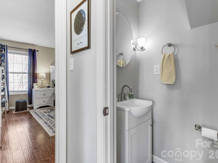 92 Willow Bend, Hendersonville, NC 28792.  MLS# CAR4344967, YatesRealty ID 11149. 