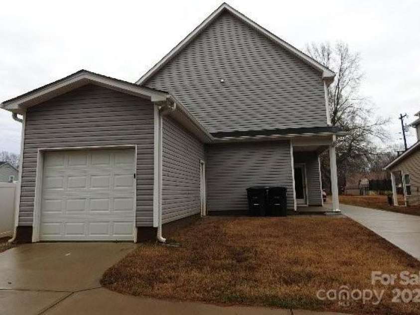 248 Mills Avenue, Troutman, NC 28166.  MLS# CAR4279858, YatesRealty ID 1115. 
