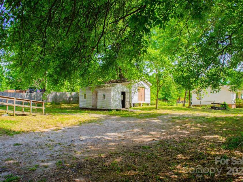 105 Hopper Street, Clover, SC 29710.  MLS# CAR4248806, YatesRealty ID 11150. 