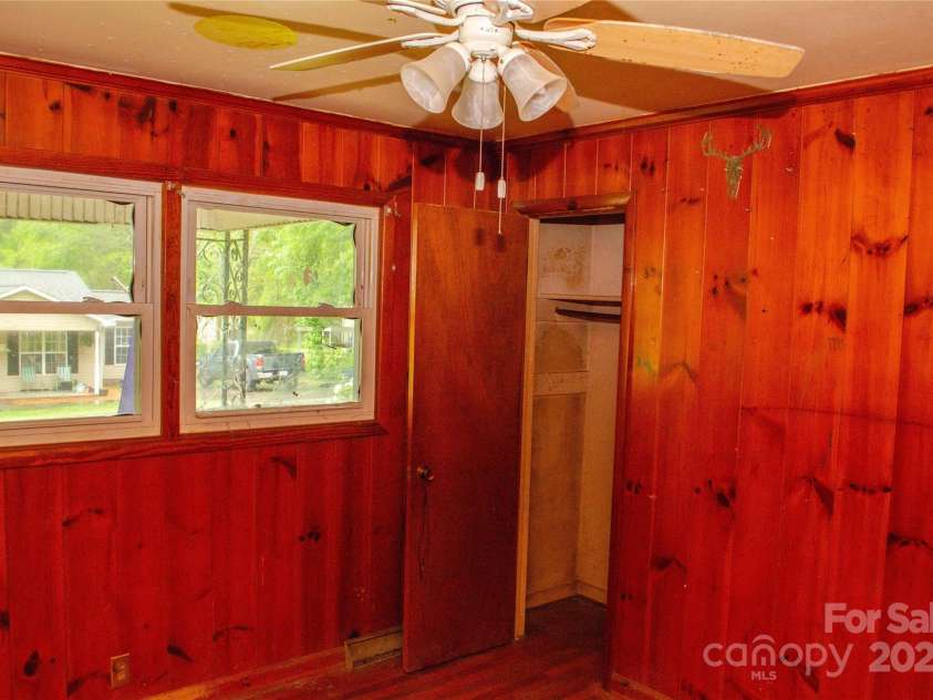 105 Hopper Street, Clover, SC 29710.  MLS# CAR4248806, YatesRealty ID 11150. 