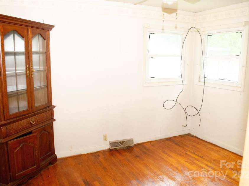 105 Hopper Street, Clover, SC 29710.  MLS# CAR4248806, YatesRealty ID 11150. 