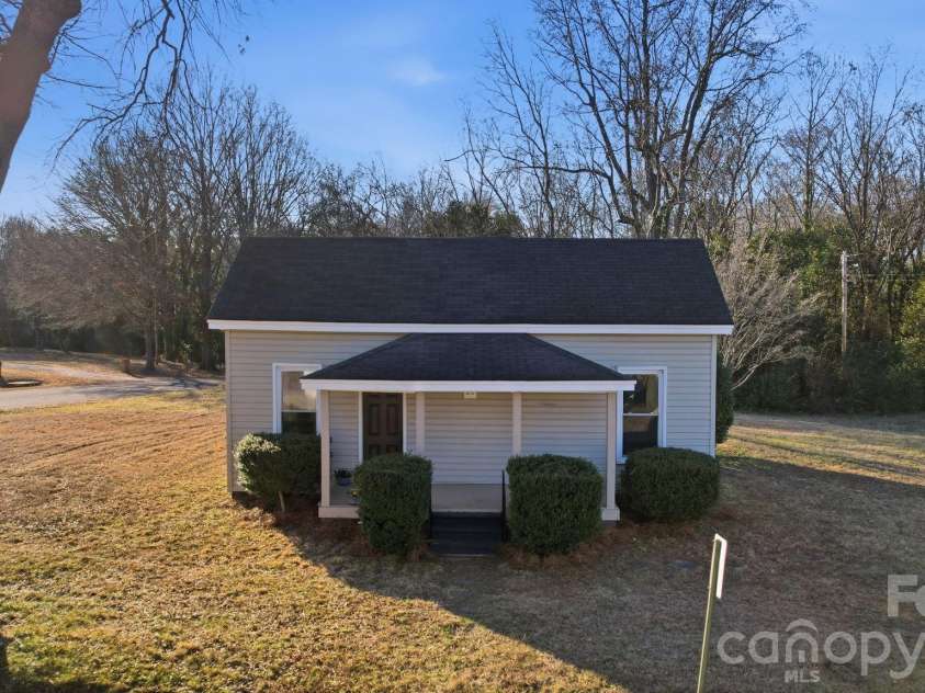 26-28 Cauthen Street, Rock Hill, SC 29730.  MLS# CAR4350136, YatesRealty ID 11150. 