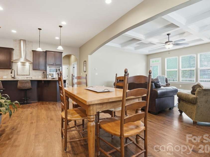 11010 Sparkle Creek Drive, Midland, NC 28107.  MLS# CAR4361341, YatesRealty ID 11151. Open to living room and kitchen