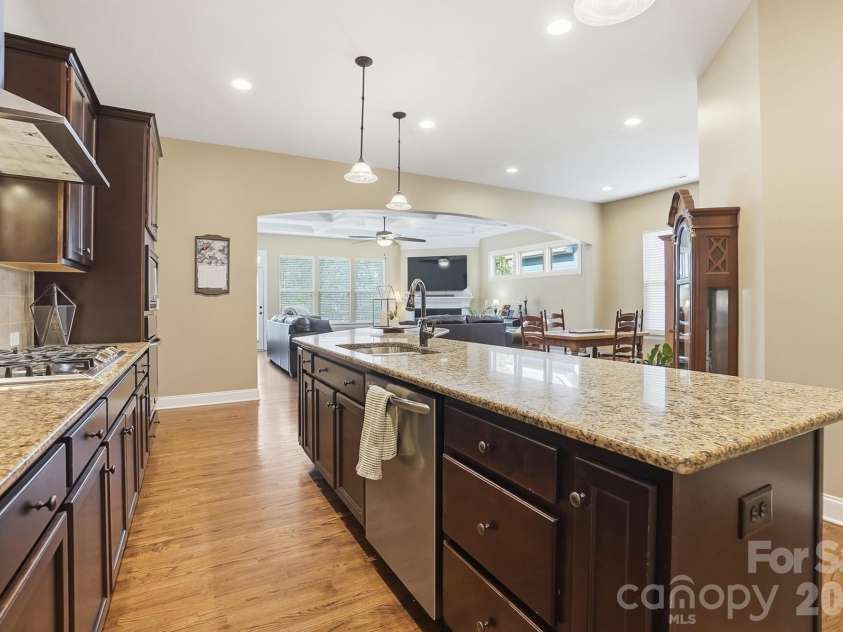 11010 Sparkle Creek Drive, Midland, NC 28107.  MLS# CAR4361341, YatesRealty ID 11151. Plenty of prep space