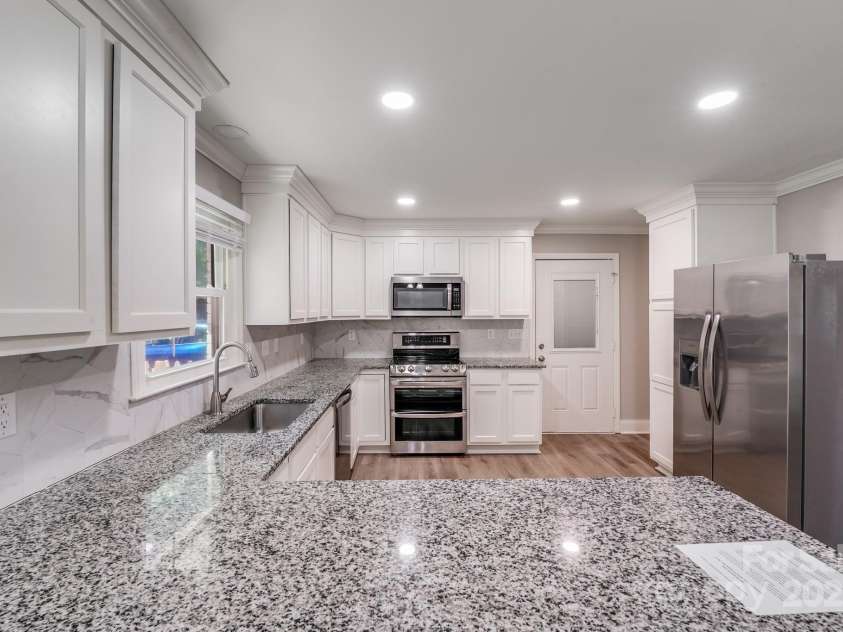 155 Mcadam Lane, Mooresville, NC 28117.  MLS# CAR4299489, YatesRealty ID 11152. 