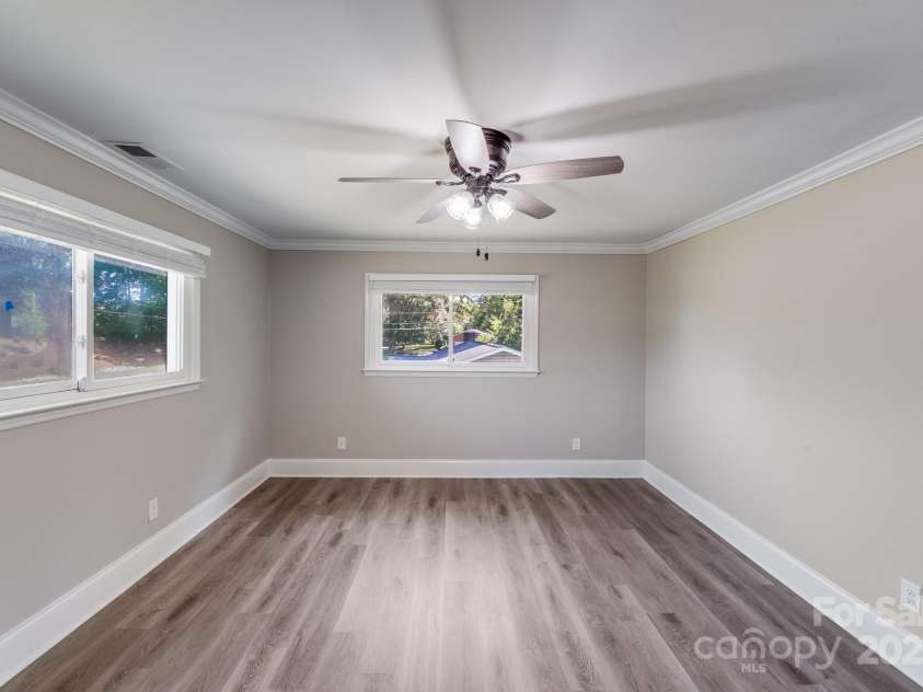 155 Mcadam Lane, Mooresville, NC 28117.  MLS# CAR4299489, YatesRealty ID 11152. 