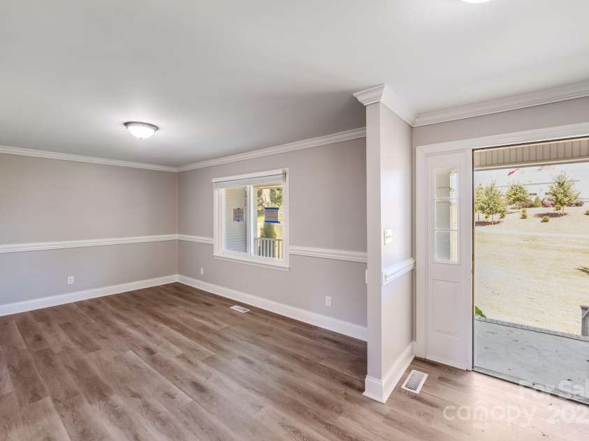 155 Mcadam Lane, Mooresville, NC 28117.  MLS# CAR4299489, YatesRealty ID 11152. 