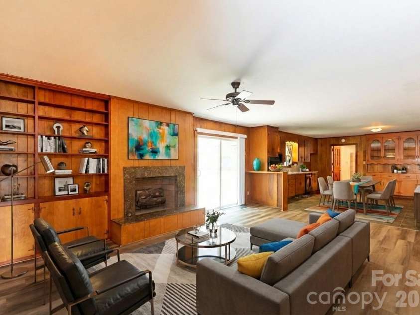 208 Victoria Circle, Kings Mountain, NC 28086.  MLS# CAR4295239, YatesRealty ID 11152. Den/Kitchen Digitally Staged