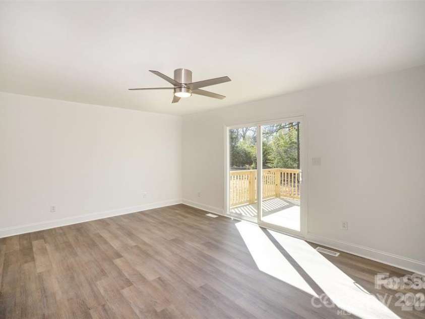 523 Hickory Nut Lane, China Grove, NC 28023.  MLS# CAR4289457, YatesRealty ID 11153. Living Area