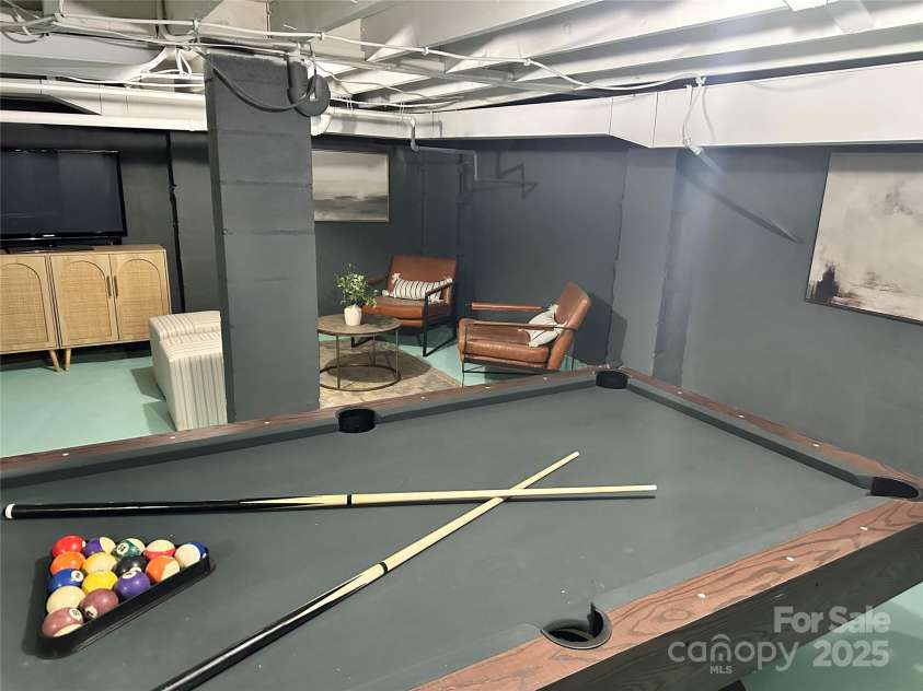 5057 Murrayhill Road, Charlotte, NC 28210.  MLS# CAR4231277, YatesRealty ID 11155. 