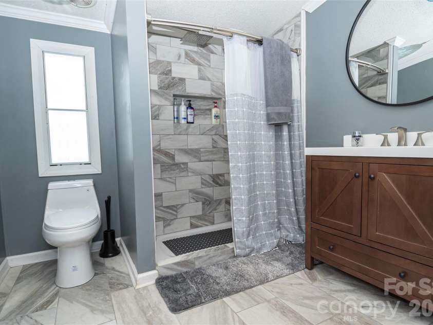 6611 Prysock Avenue, Connelly Springs, NC 28612.  MLS# CAR4342440, YatesRealty ID 11155. 