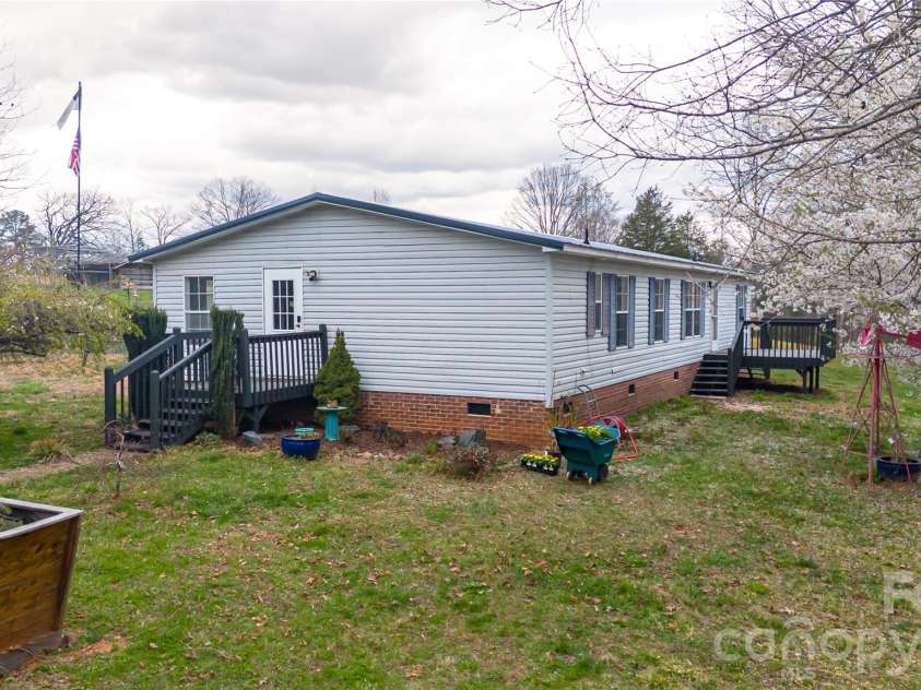 6611 Prysock Avenue, Connelly Springs, NC 28612.  MLS# CAR4342440, YatesRealty ID 11155. 