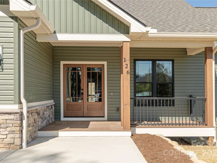 126 Whiskey River Run, Hendersonville, NC 28792.  MLS# CAR4205245, YatesRealty ID 11156. 
