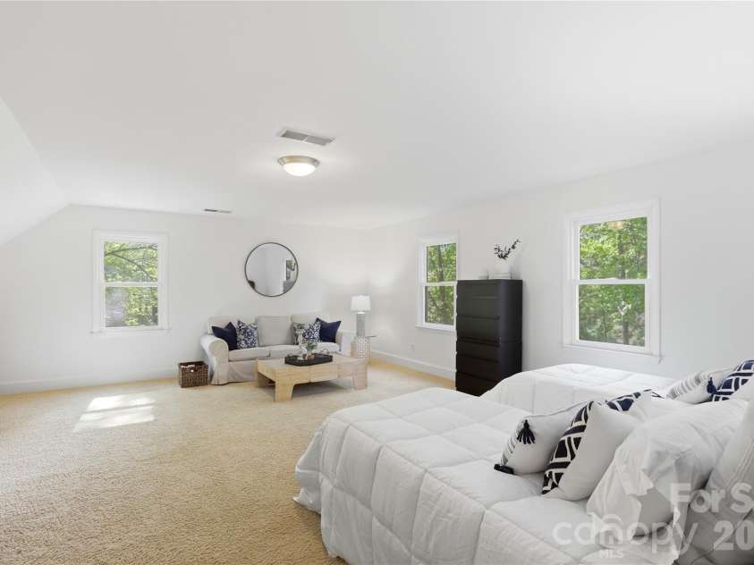 8200 Asheley Glen Drive, Mint Hill, NC 28227.  MLS# CAR4368064, YatesRealty ID 11156. 