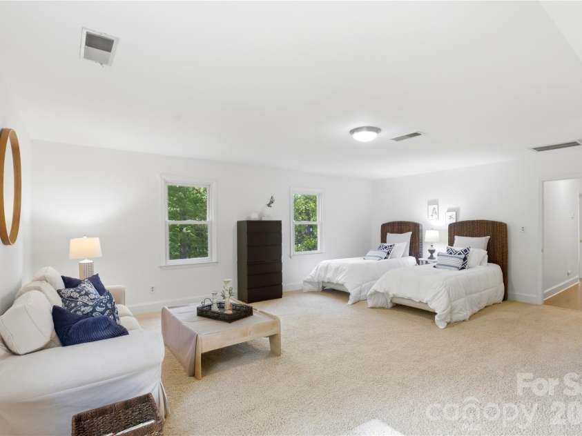 8200 Asheley Glen Drive, Mint Hill, NC 28227.  MLS# CAR4368064, YatesRealty ID 11156. 