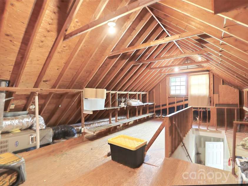 8200 Asheley Glen Drive, Mint Hill, NC 28227.  MLS# CAR4368064, YatesRealty ID 11156. 
