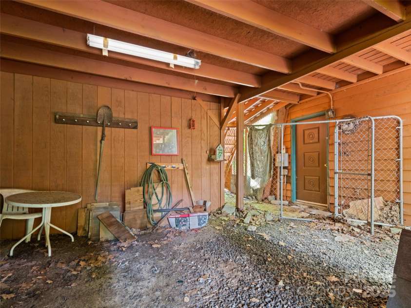 1010 Autumn Drive, Maggie Valley, NC 28751.  MLS# CAR4284241, YatesRealty ID 1116. 