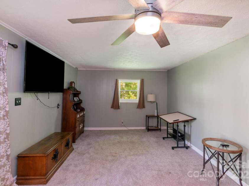 1218 Donna Drive, Shelby, NC 28152.  MLS# CAR4244489, YatesRealty ID 11162. 