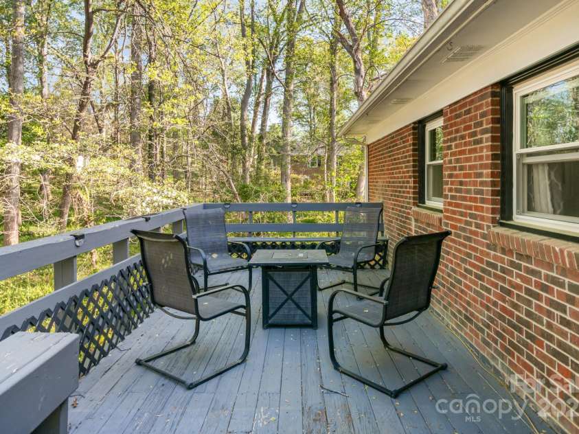 1218 Donna Drive, Shelby, NC 28152.  MLS# CAR4244489, YatesRealty ID 11162. 