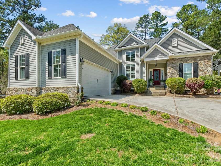 1925 Charles Avenue, Lancaster, SC 29720.  MLS# CAR4366807, YatesRealty ID 11162. 