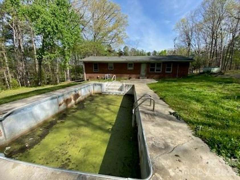 1500 NC Hwy 24/27 Highway, Biscoe, NC 27209.  MLS# CAR4367350, YatesRealty ID 11163. 