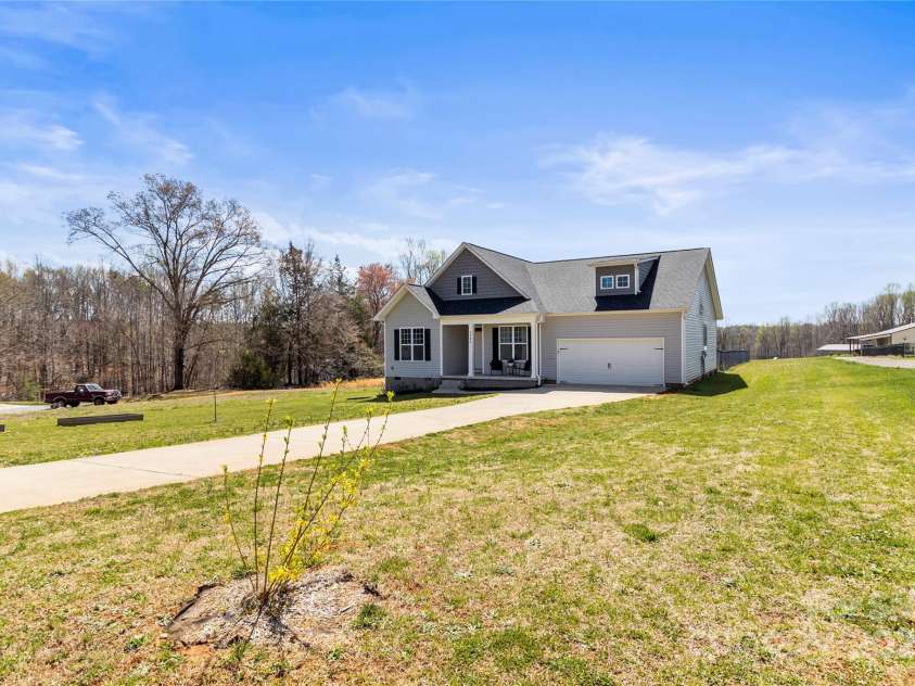 2504 Hovis Road, Lincolnton, NC 28092.  MLS# CAR4225374, YatesRealty ID 11164. 
