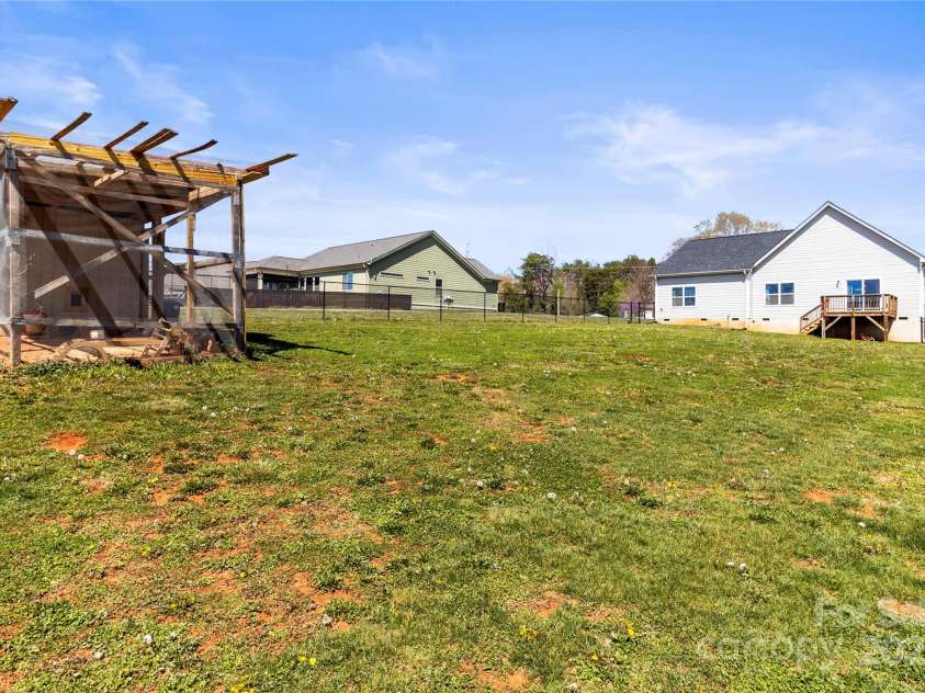 2504 Hovis Road, Lincolnton, NC 28092.  MLS# CAR4225374, YatesRealty ID 11164. 