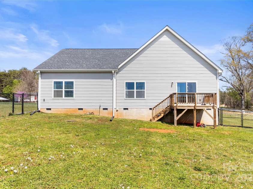 2504 Hovis Road, Lincolnton, NC 28092.  MLS# CAR4225374, YatesRealty ID 11164. 