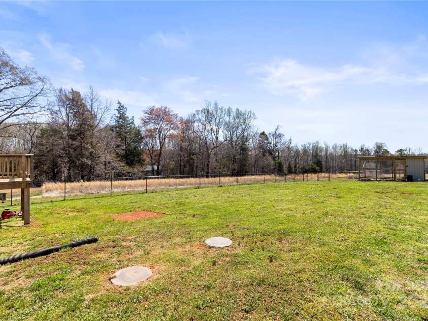 2504 Hovis Road, Lincolnton, NC 28092.  MLS# CAR4225374, YatesRealty ID 11164. Chicken coop