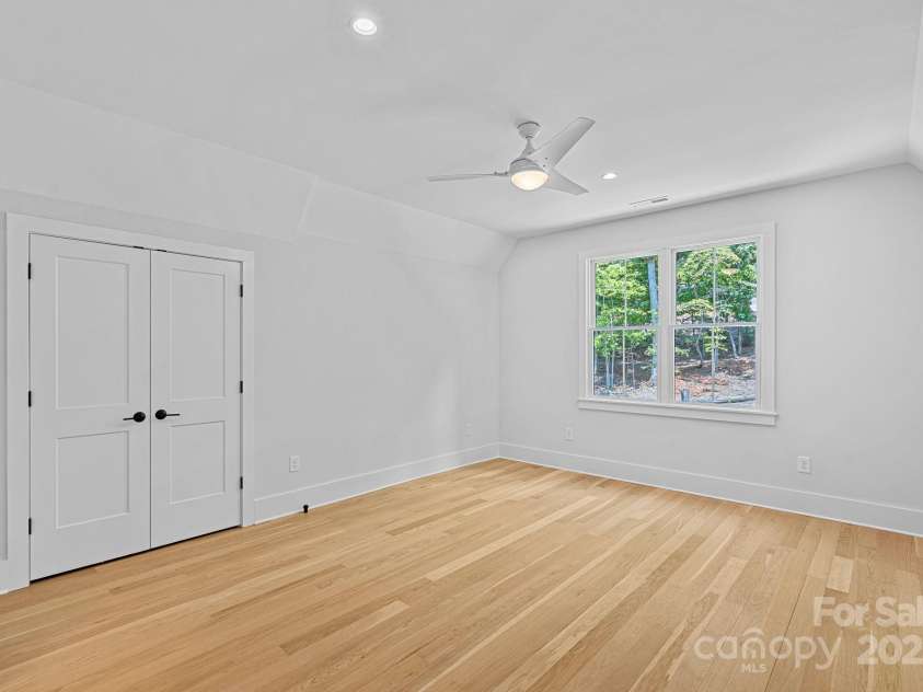 2010 Bessbrook Road, Fort Mill, SC 29708.  MLS# CAR4284508, YatesRealty ID 11165. This extra room has an ensuite bathroom.