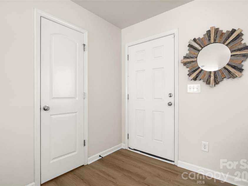 2217 Pinnacle View Drive, Kings Mountain, NC 28086.  MLS# CAR4362606, YatesRealty ID 11165. 