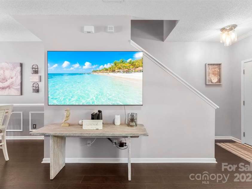 8814 Gerren Court, Charlotte, NC 28217.  MLS# CAR4249961, YatesRealty ID 11167. 