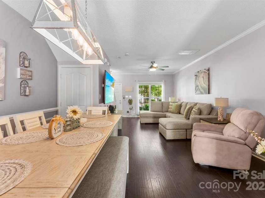 8814 Gerren Court, Charlotte, NC 28217.  MLS# CAR4249961, YatesRealty ID 11167. 