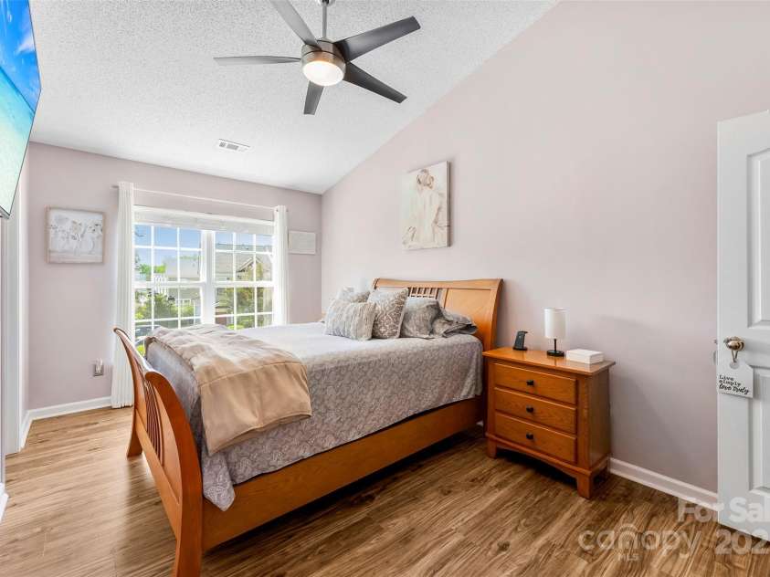 8814 Gerren Court, Charlotte, NC 28217.  MLS# CAR4249961, YatesRealty ID 11167. 