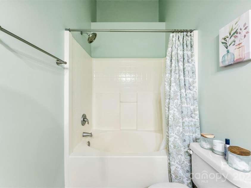 8814 Gerren Court, Charlotte, NC 28217.  MLS# CAR4249961, YatesRealty ID 11167. 