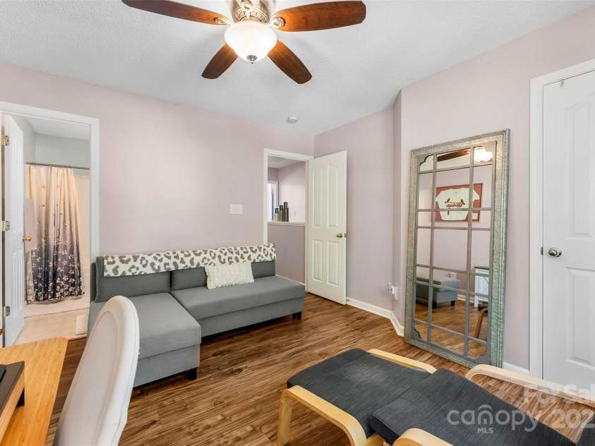 8814 Gerren Court, Charlotte, NC 28217.  MLS# CAR4249961, YatesRealty ID 11167. 