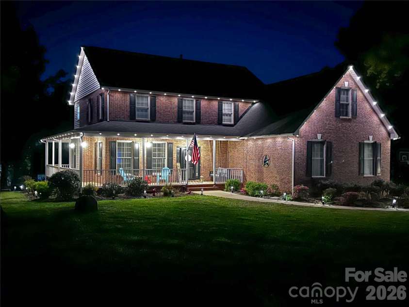 3447 Victorian Hills Drive, Richburg, SC 29729.  MLS# CAR4366076, YatesRealty ID 11168. 