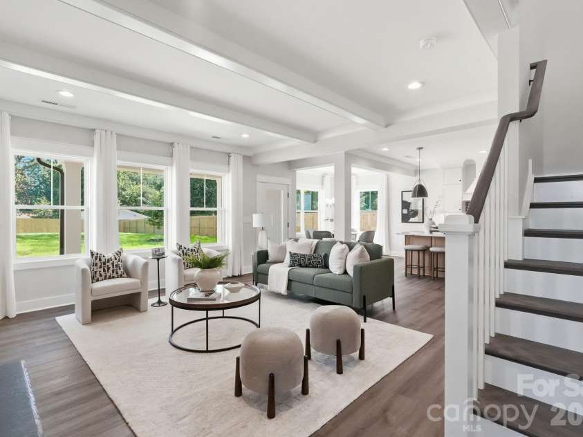 4020 Avalon Avenue, Charlotte, NC 28208.  MLS# CAR4366606, YatesRealty ID 11169. 
