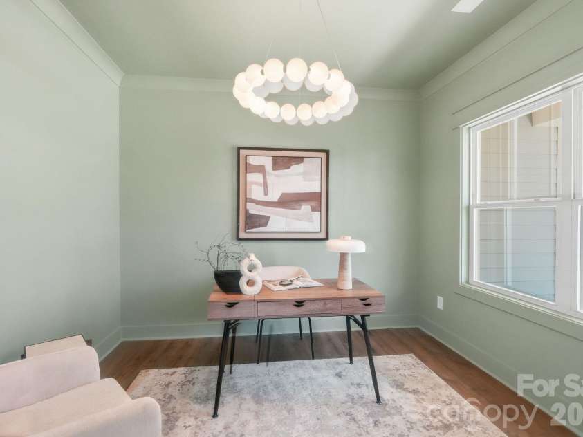 4020 Avalon Avenue, Charlotte, NC 28208.  MLS# CAR4366606, YatesRealty ID 11169. 