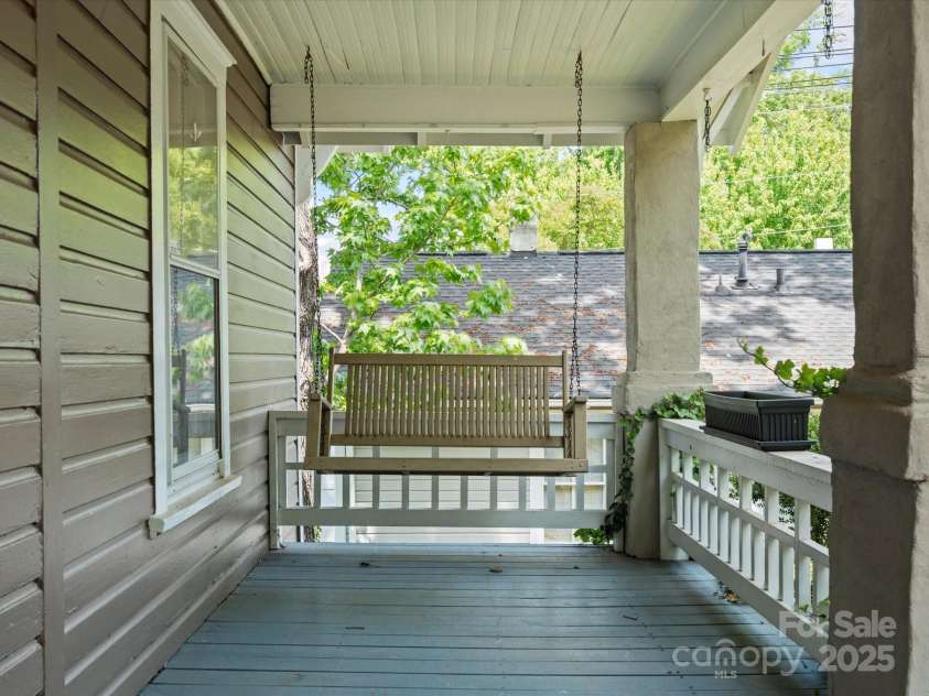 1514 Rensselaer Place, Charlotte, NC 28203.  MLS# CAR4243174, YatesRealty ID 11170. 